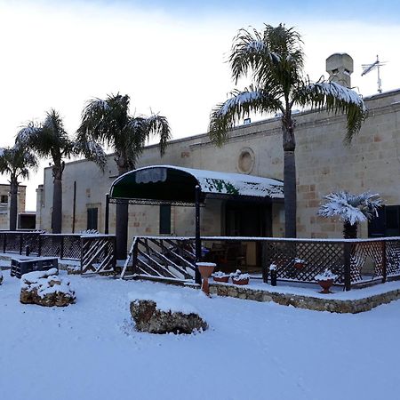 Masseria San Nicola B&B Torre Santa Susanna Eksteriør bilde