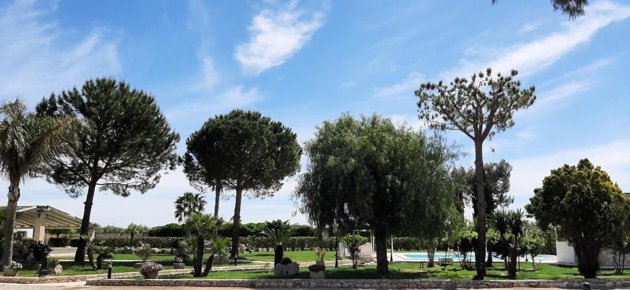 Masseria San Nicola B&B Torre Santa Susanna Eksteriør bilde
