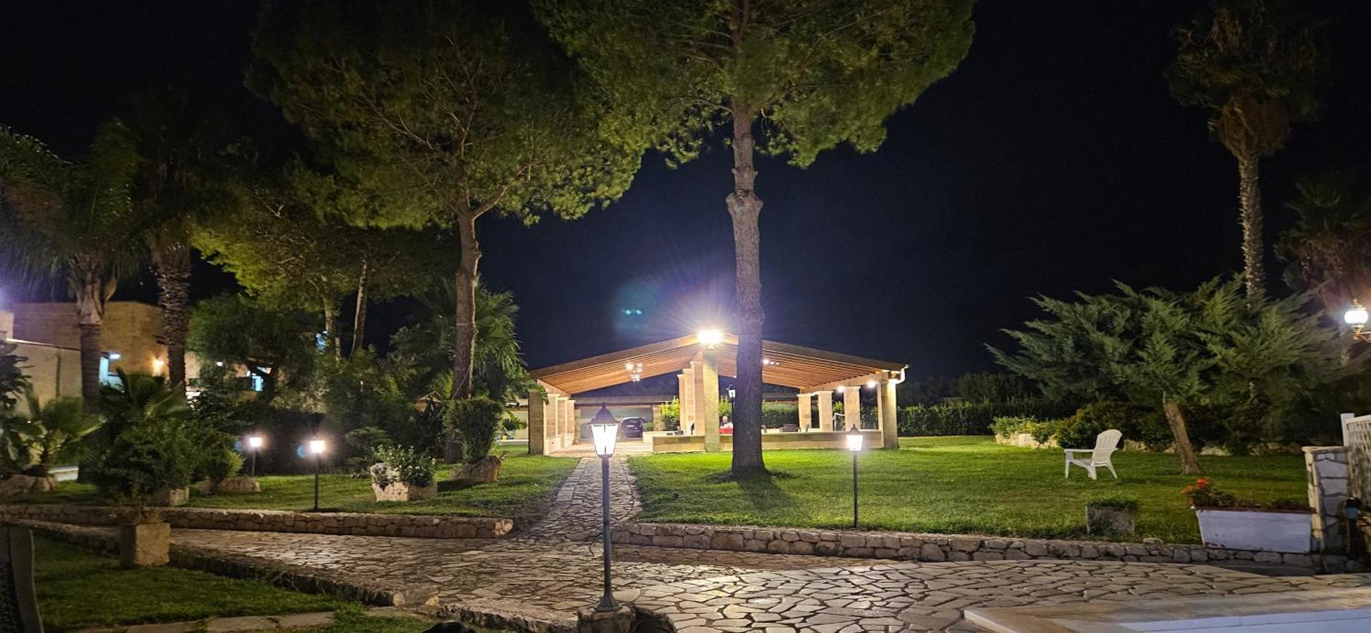 Masseria San Nicola B&B Torre Santa Susanna Eksteriør bilde