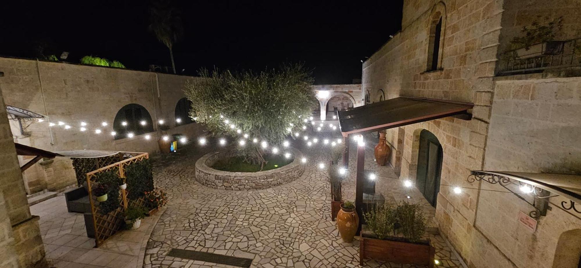 Masseria San Nicola B&B Torre Santa Susanna Eksteriør bilde