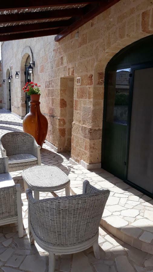 Masseria San Nicola B&B Torre Santa Susanna Eksteriør bilde